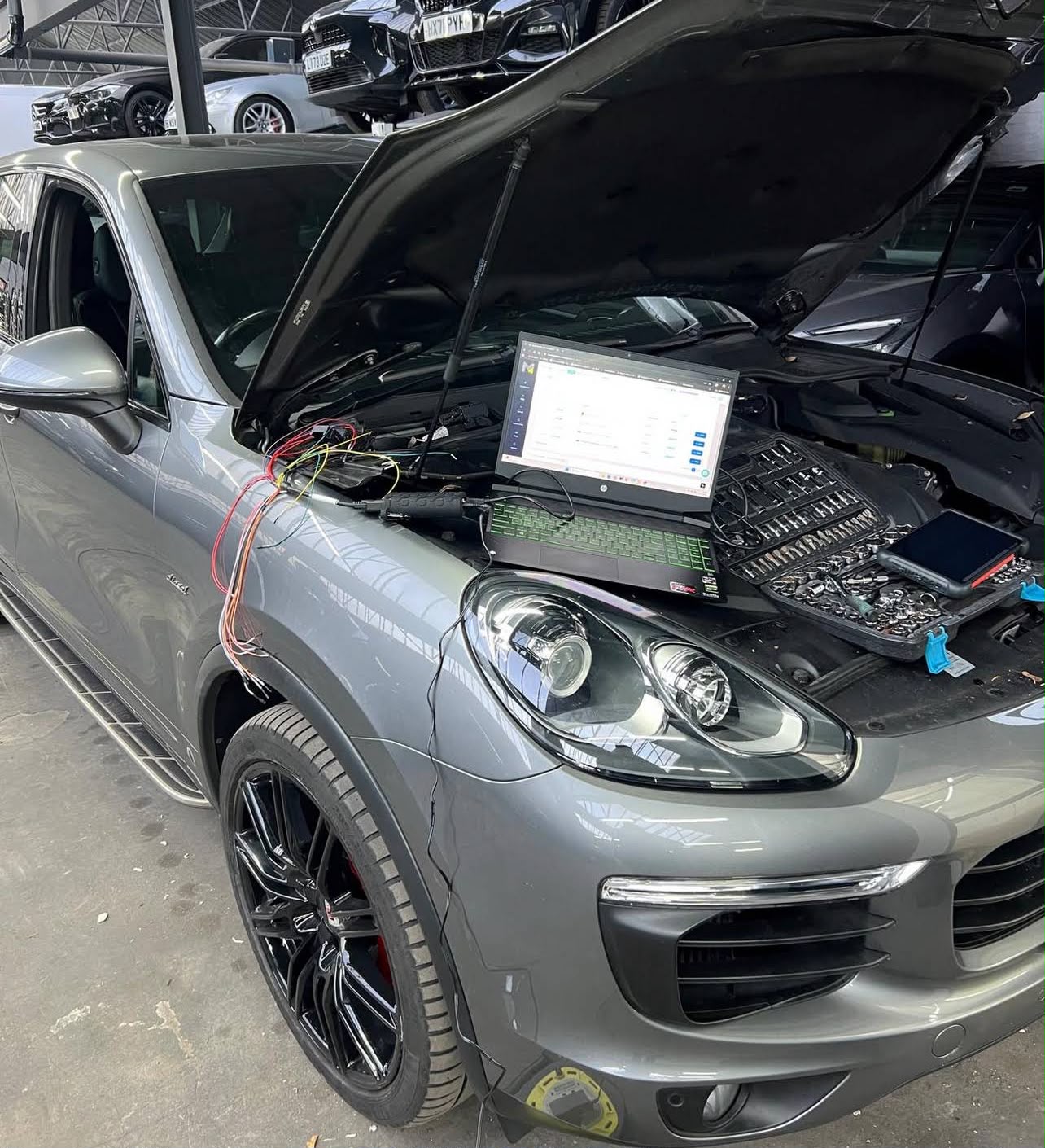 Porsche Cayenne GTS ECU tuning session